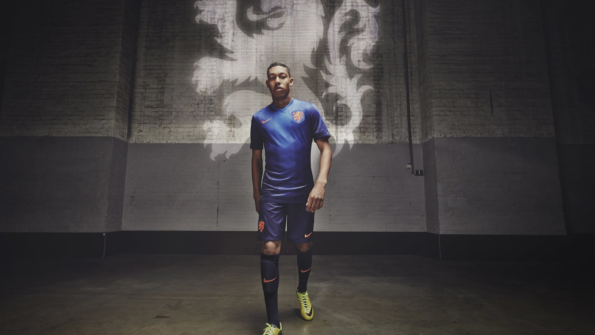 墨尔本联战术配合日趋成熟，墨尔本比赛结果